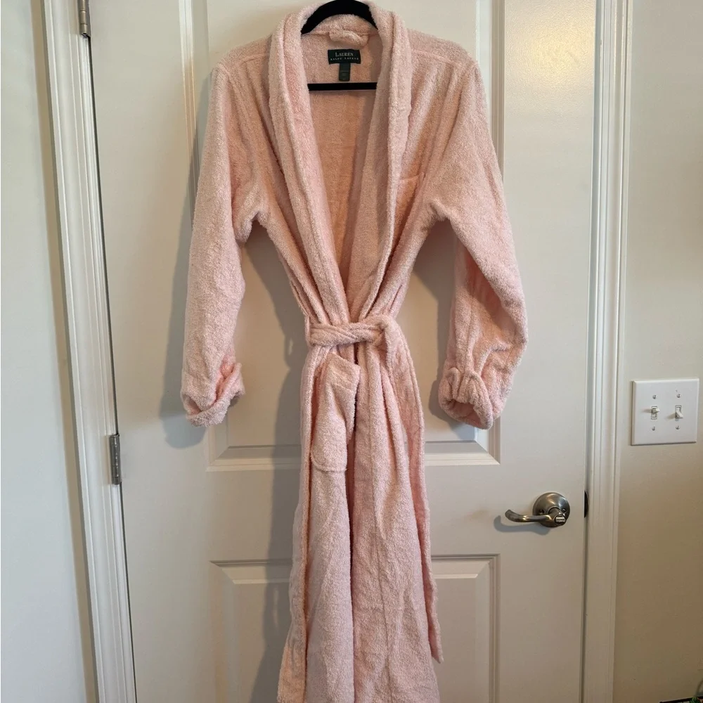 Ralph Lauren Pink Fleece Bathrobe - Picture 4 of 7